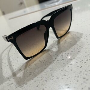 Tom Ford Black and brown Square Sunglasses
